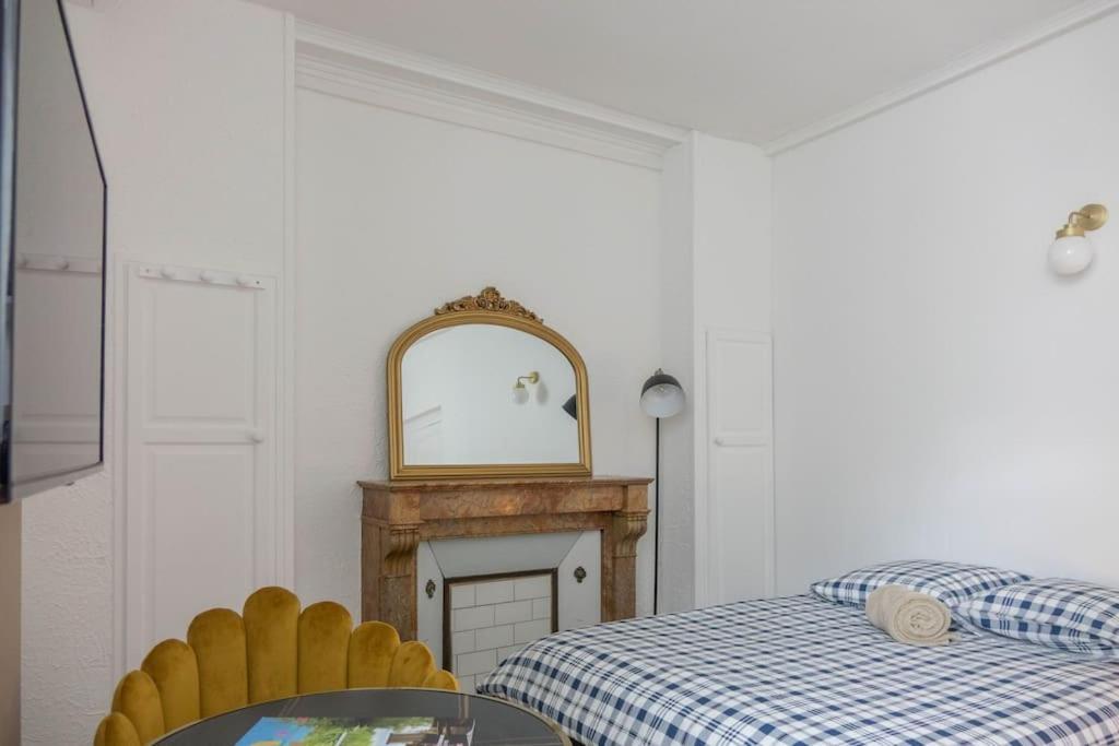 Studio Contemporain A Deux Pas De La Cathedrale Apartment Orleans Ngoại thất bức ảnh